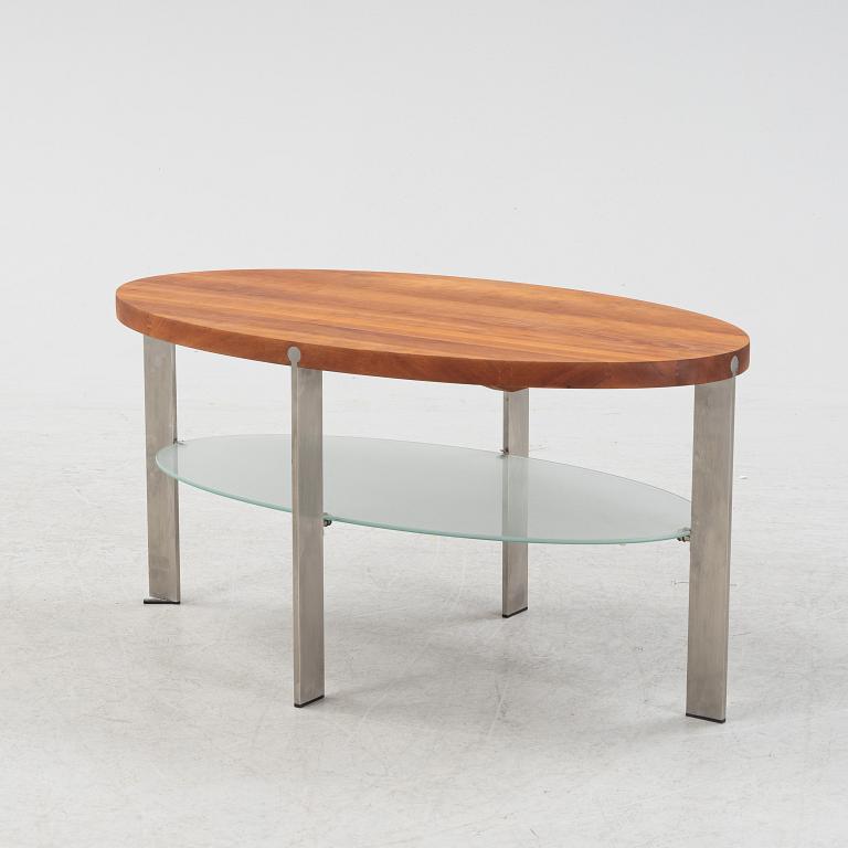 Aksel Kjersgaard, a cherry wood model '962' coffee table, Odder, Denmark.