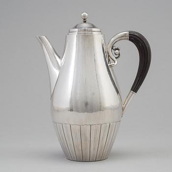 JOHAN ROHDE, Kaffeservis, 3 delar, "Cosmos", sterling silver, Georg Jensen, Köpenhamn, efter 1945.