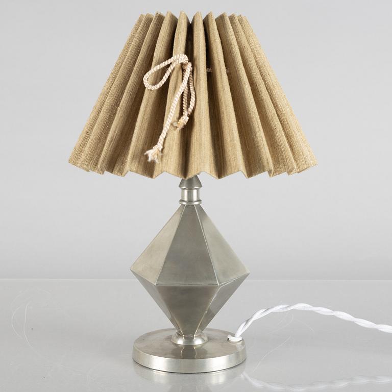 Guldsmedsaktiebolaget, a pewter table lamp, Sweden 1931.