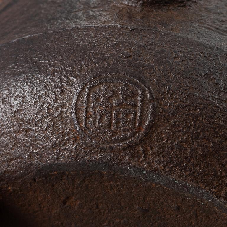 Hibachi (bordsgrill), trä och metall, med tekanna och kittel samt ställ, Japan, Meiji (1868-1912).
