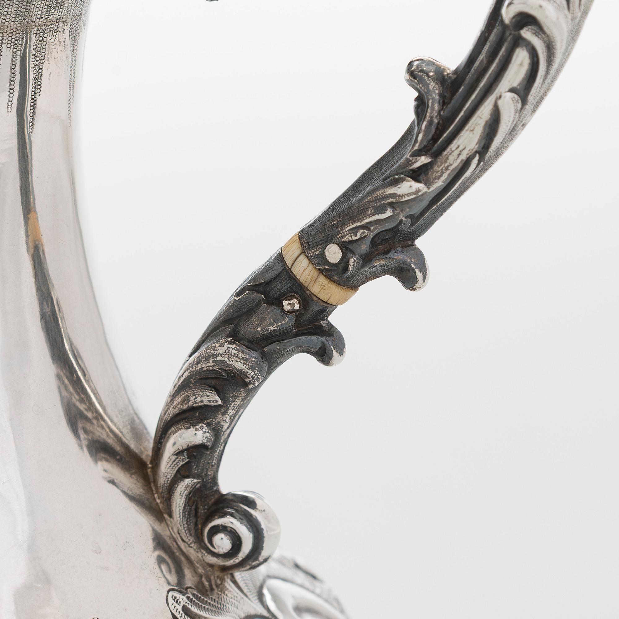 A sterling silver ewer, maker's mark of Robert W Smith, Dublin 1843.