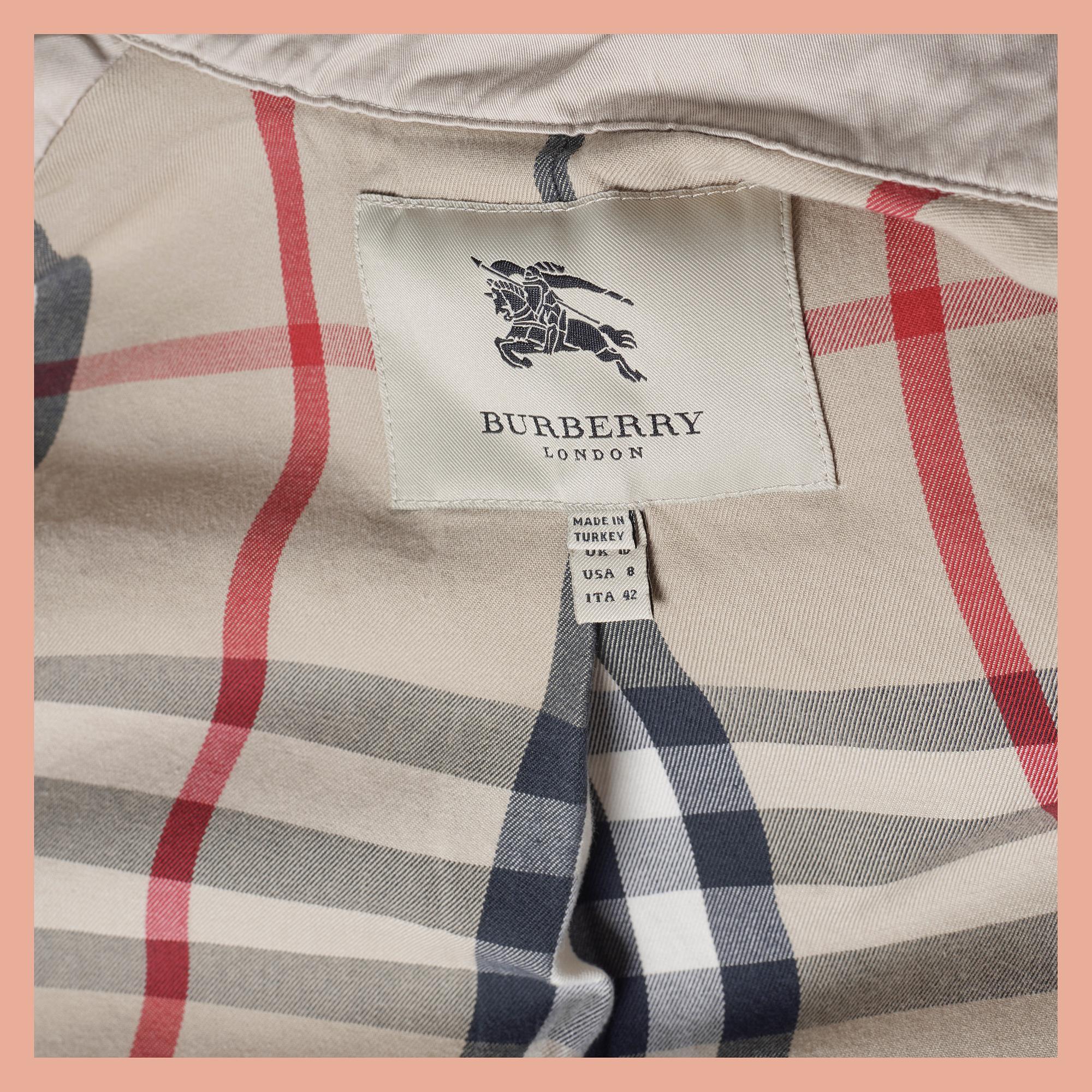 JACKA, Burberry, engelsk storlek 10.