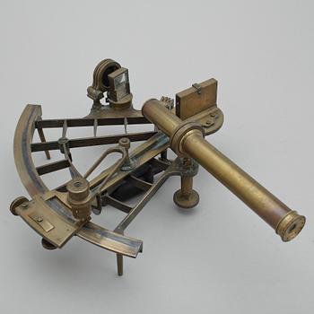SEXTANT, mässing, troligen sekelskiftet 1900.