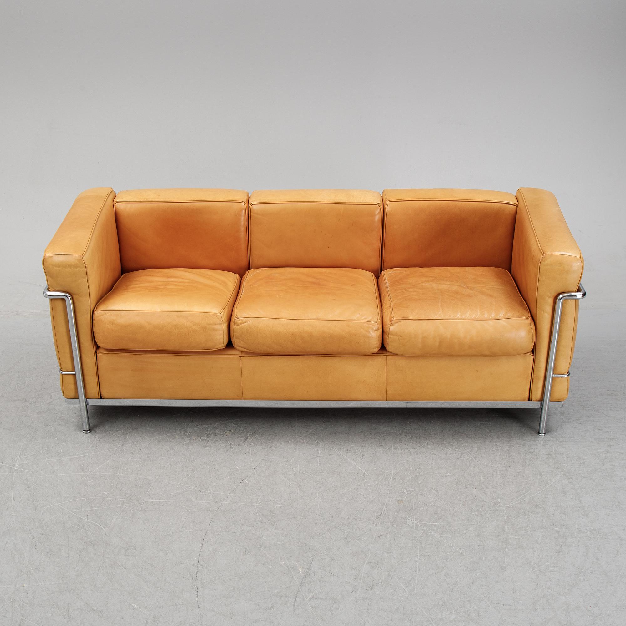 Le Corbusier, Pierre Jeanneret & Charlotte Perriand, soffa, "LC2", Cassina, Italien.