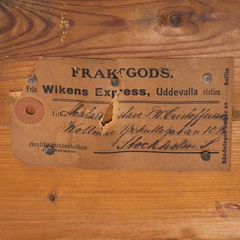 Display cabinet, from around the year 1900.