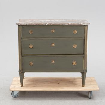 A late gustavian style chest of drawers, first half of the 20th Century.