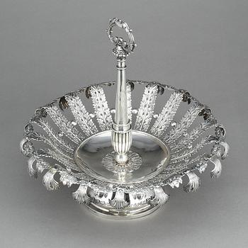 UPPSATSSKÅL, silver, empire, Gustav Möllenborg,  Stockholm 1832. Vikt ca 836 gram.