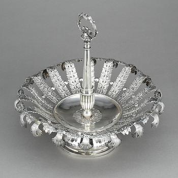 UPPSATSSKÅL, silver, empire, Gustav Möllenborg,  Stockholm 1832. Vikt ca 836 gram.