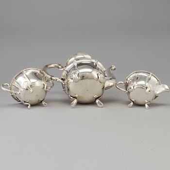 KAFFESERVIS, 3 delar, silver, rokokostil, 1900-talets mitt.