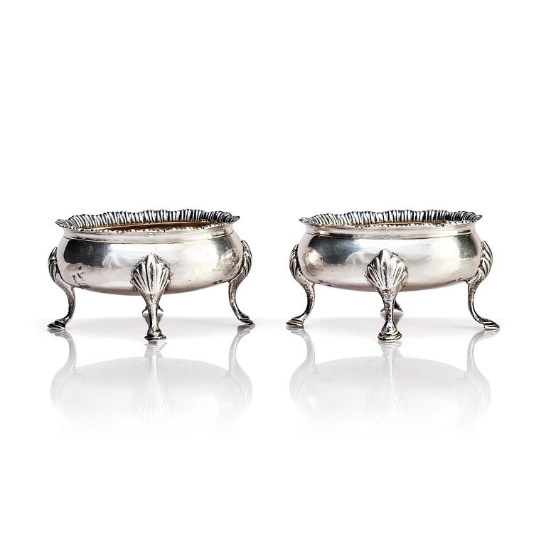 A pair of English silver salt-cellars, marks of Benjamin Mountigue, London 1783.