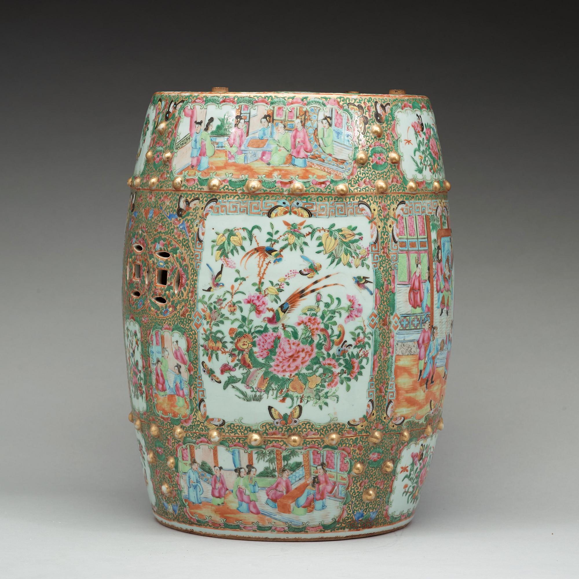 TRÄDGÅRDSPALL, porslin. Qing dynastin, Kanton, 1800-tal.