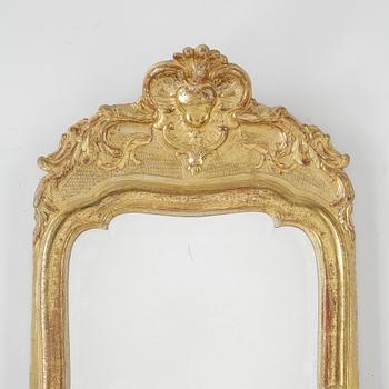 SPEGEL, rokoko, 1700-tal. Höjd 105cm.
