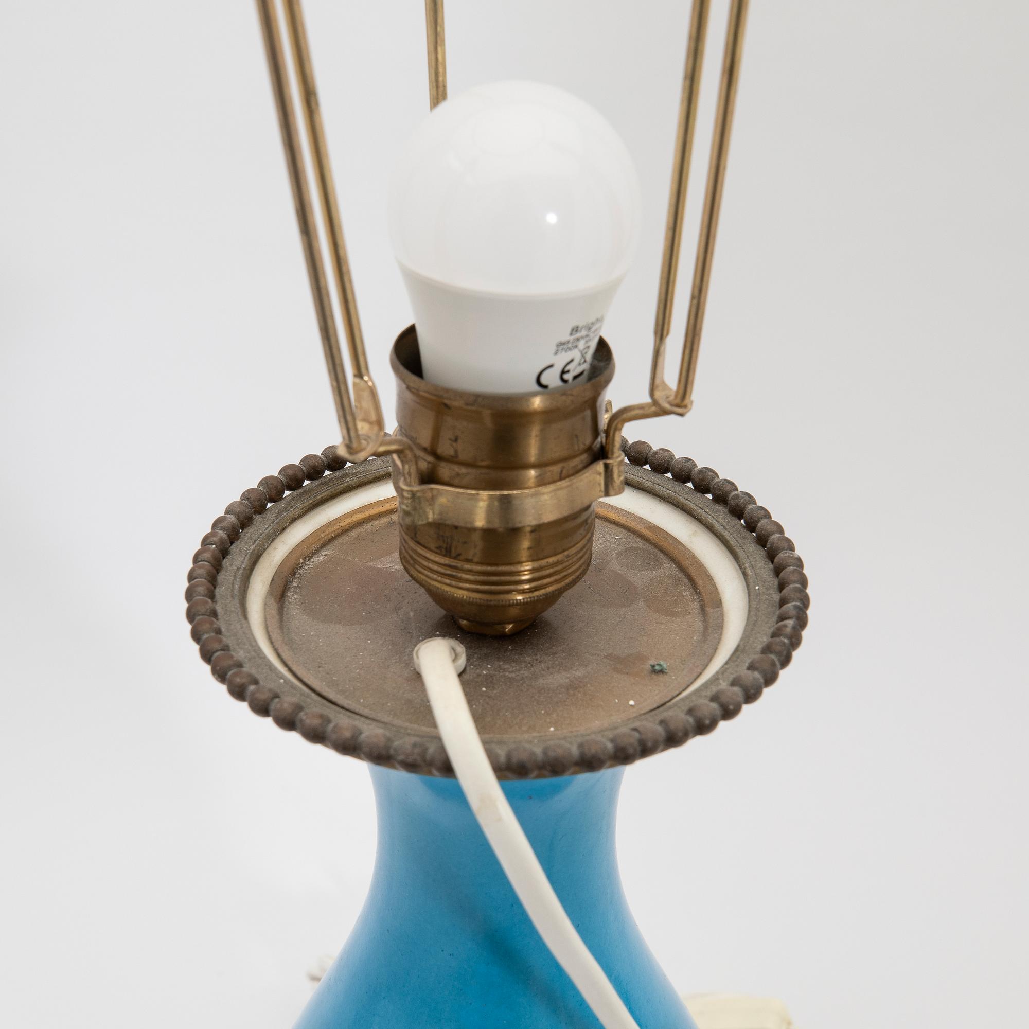 Table lamp, porcelain, first half of the 20th century.