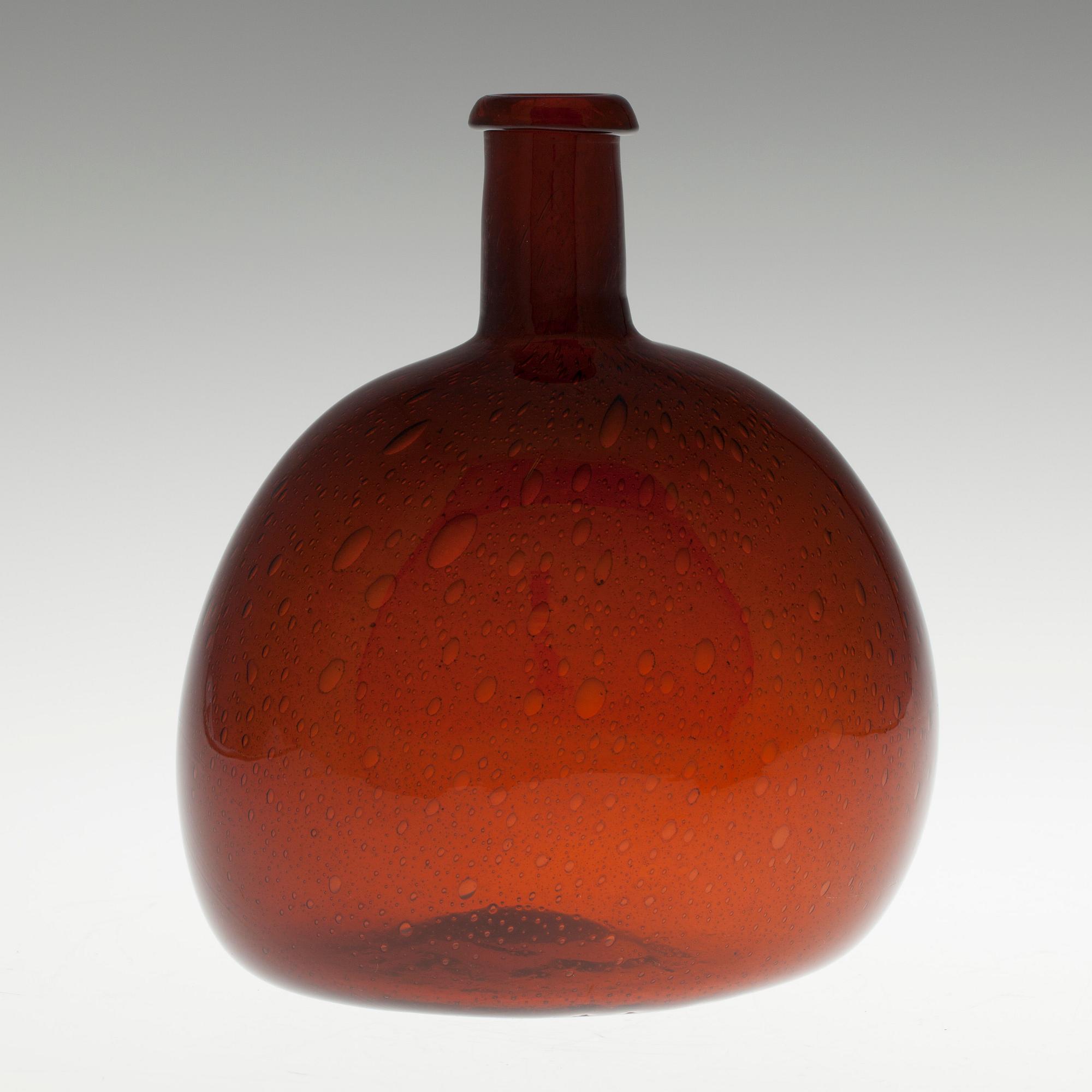 FLASKA, glas, signerad Kaj Franck Nuutajärvi Notsjö. 1960-70-tal.