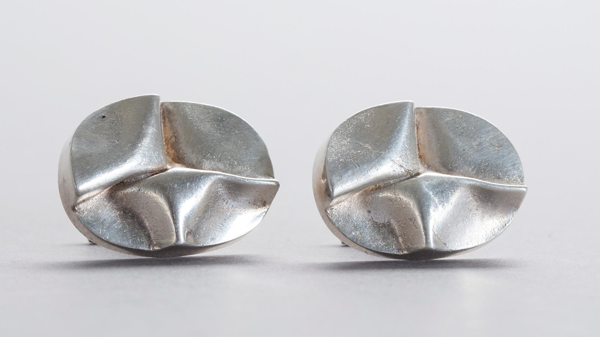 MANSCHETTKNAPPAR, ett par, sterlingsilver, Björn Weckström, Finland, 1971.