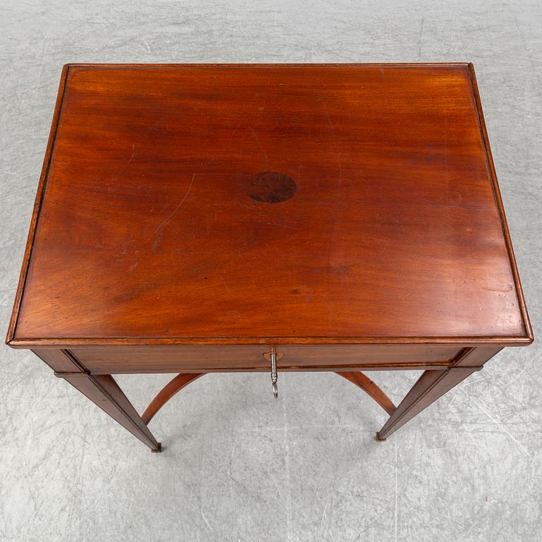 BORD, sengustavianskt stockholmsarbete, 1800-talets början.