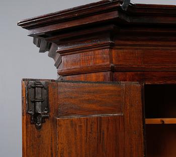SKÅP, barock, 1700-tal.