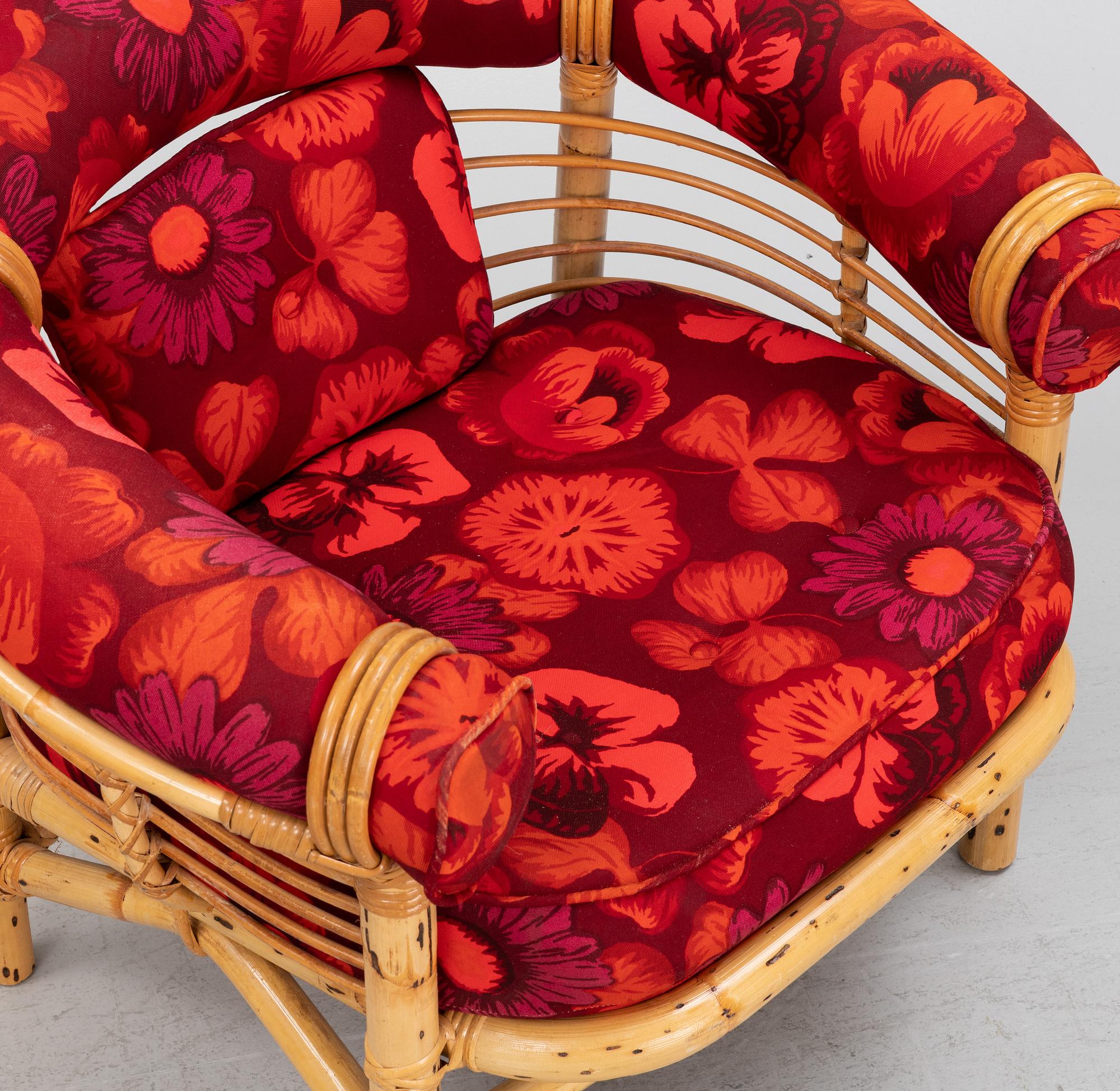 A three-piece bamboo and rattan furniture suite, second half of the 20th Century.