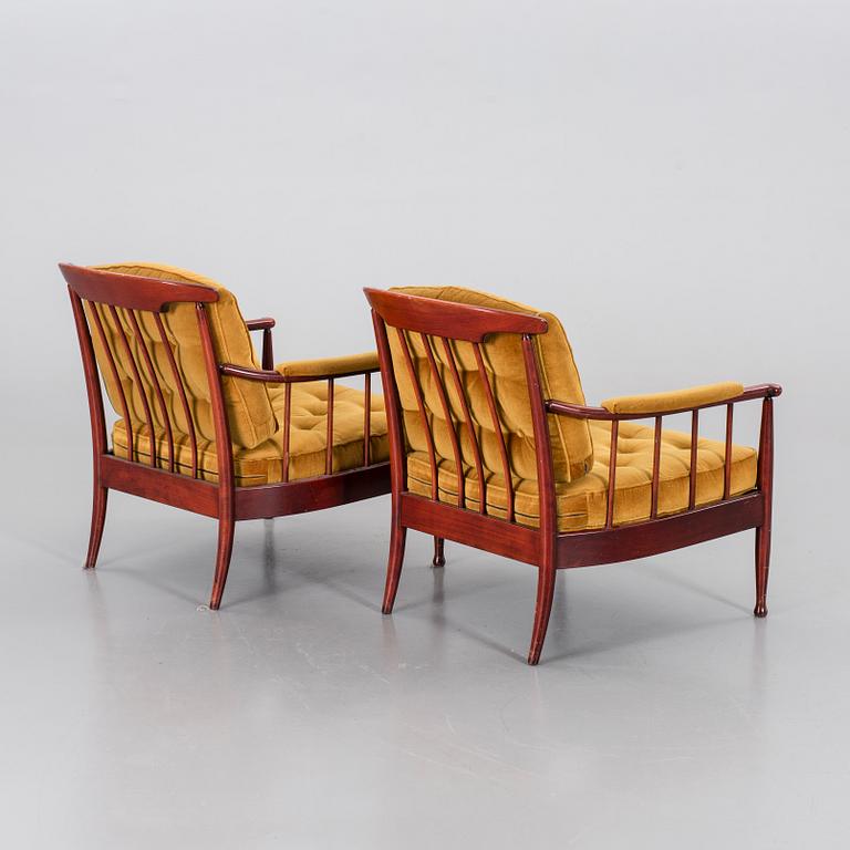 KERSTIN HÖRLIN-HOLMQUIST, a pair of Skrindan armchairs, later part of the 20th century.