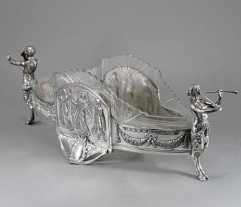 JARDINIÈRE, nysilver, Würtembergische Metallwaren Fabrik (WMF), 1900-talets första hälft.