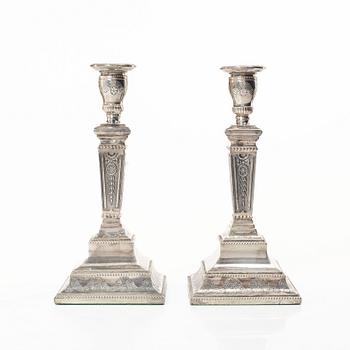 Candlesticks, a pair, sterling silver, import mark of International Bullion & Metal Brokers, London 1979.