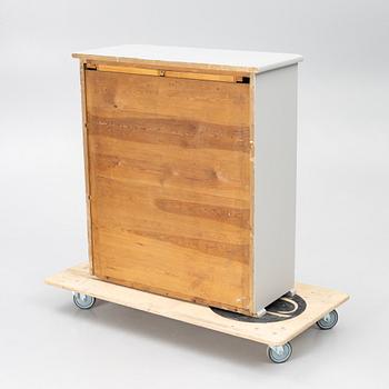 Skänk, sent 1800-tal.