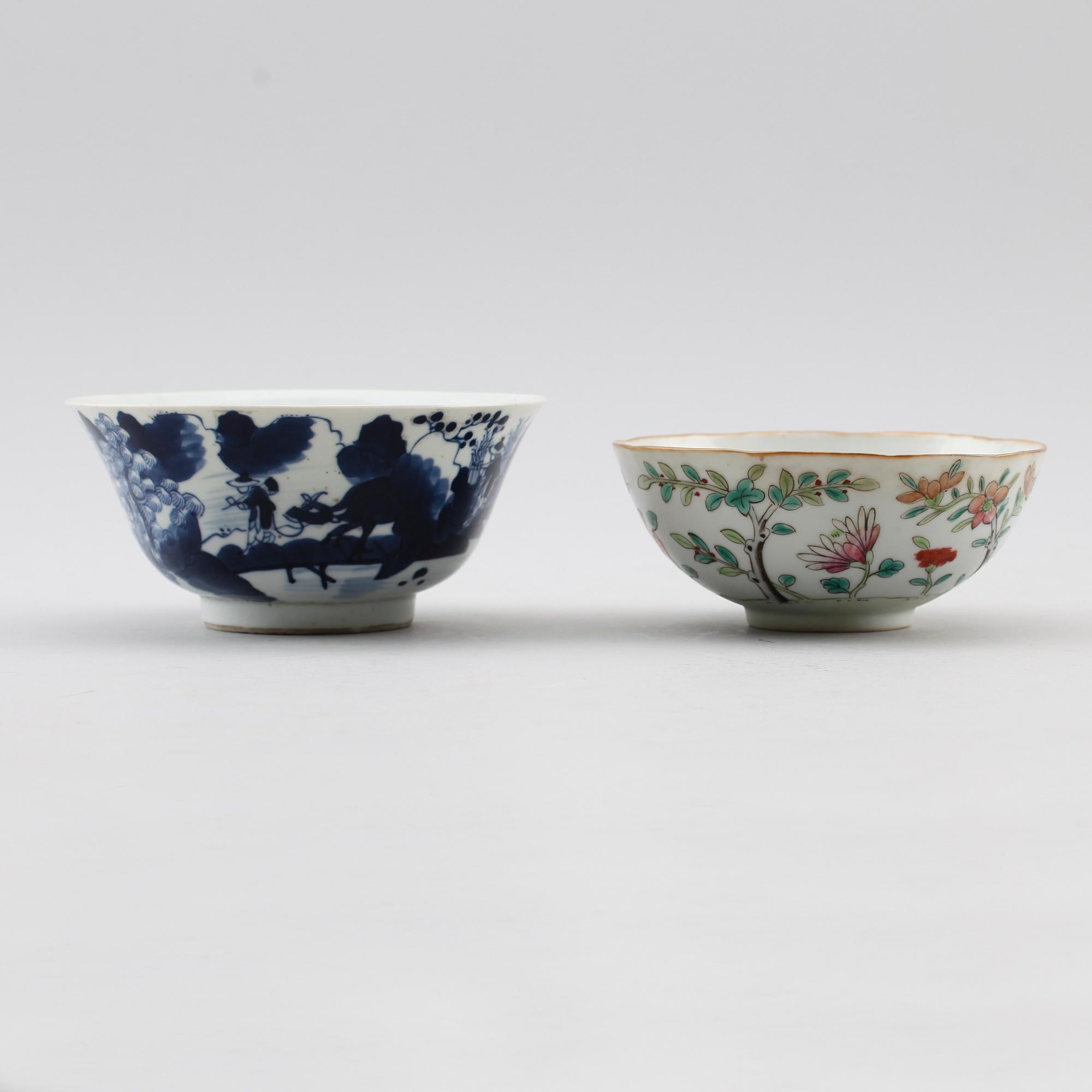 SKÅLAR, 2 st, porslin, Japan och Kina, 1800-/1900-tal.