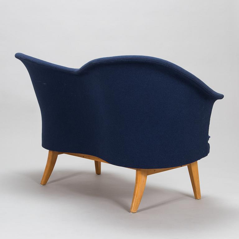 Olof Ottelin, a 1950's 'Duetto' sofa for Keravan Puusepäntehdas, Stockmann.