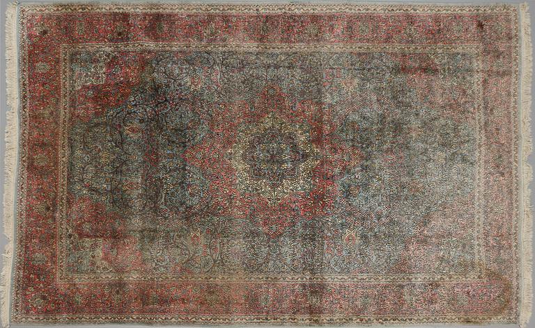 MATTA, Kashmir, old, 324 x 220 cm.