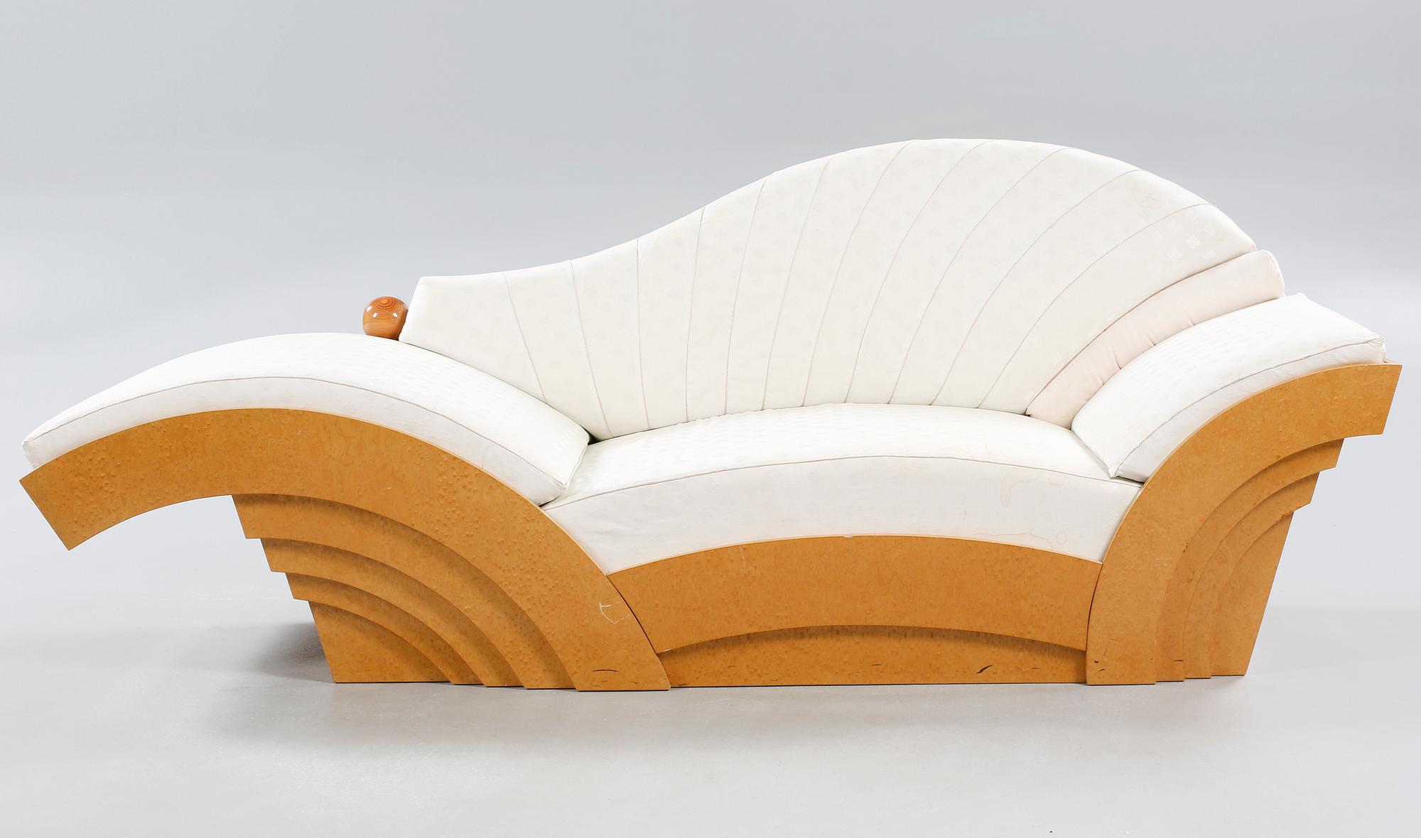 A "Marilyn" daybed by Hans Hollein, Poltronova, 1980s.