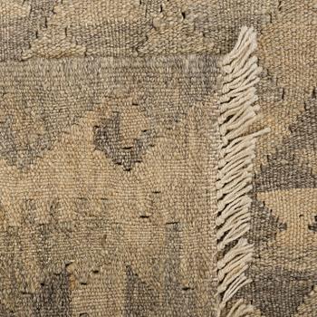 MATTA, Kelim, ca 252 x 175 cm.