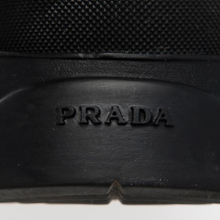 PRADA, SKOR, storlek 9.