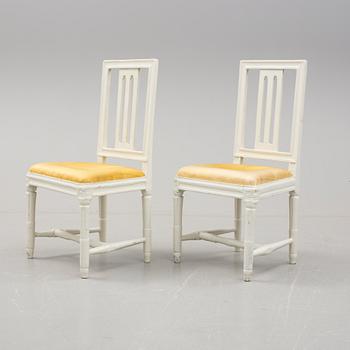 STOLAR, ett par. Gustavianska provinsarbeten, 1800-talets början.