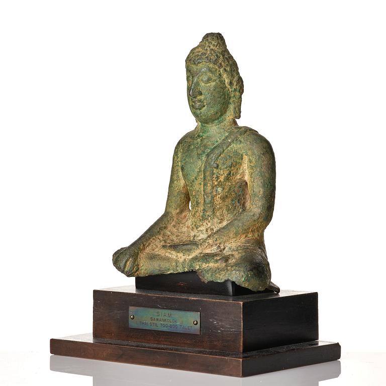 A bronze sculpture of buddha, Siam, Sawankhalok, 8th/9th Century.