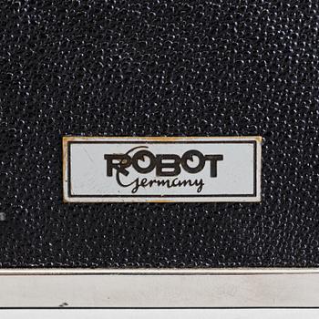 A Yashica-A and a Robot Star camera, mid 20th century.