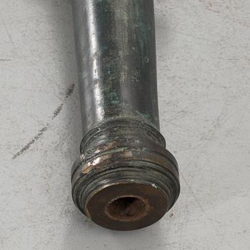 KANONRÖR(attrapp), brons, kopia av fältkanon med Karl XII monogram 1705.