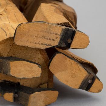 AXEL PETERSSON DÖDERHULTARN, skulptur, snidat trä, stämpelsignerad.