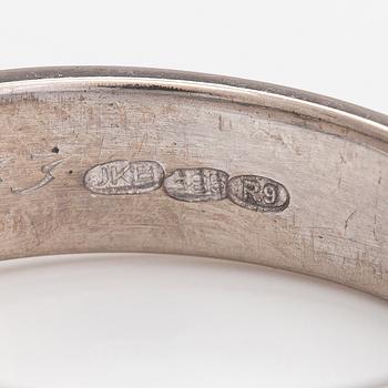 Ring, 14K vitguld, diamanter ca 1.49 ct tot. Jan Böckerman, Helsingfors 2018.