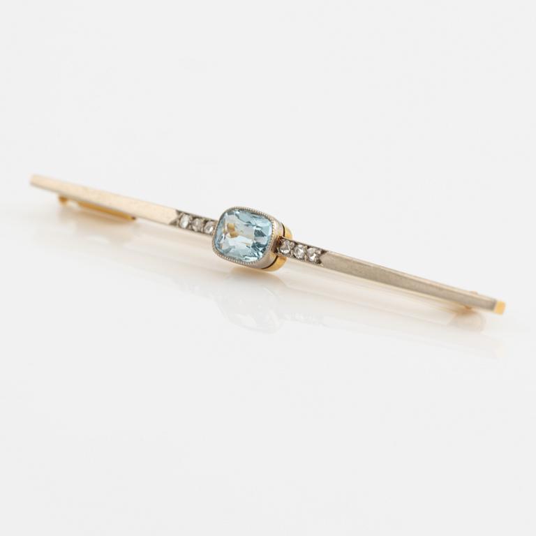 Cushion shaped aquamarine and rose cut diamond pin brooch, Strömdahls,