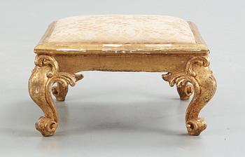 A Regency style chaise longue, 19th Century.