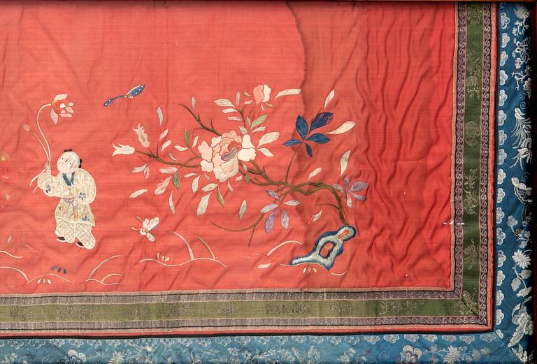 Embroidery on silk, late Qing dynasty.