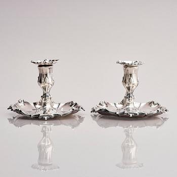 Gustaf Möllenborg, nattljusstakar, ett par, silver, Stockholm 1857.