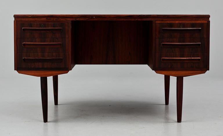 SKRIVBORD, Svenstrup J., Danmark, 1950/1960-tal.