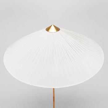Paavo Tynell, golvlampa, modell 9602 Taito 1900-talets mitt.