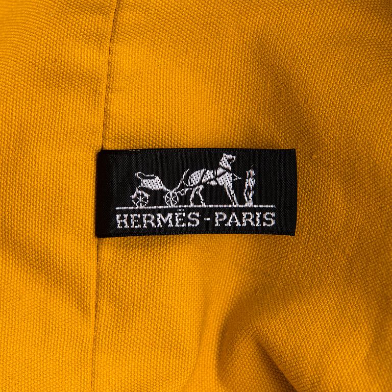Hermès, A 'Polochon Mimile' backpack.