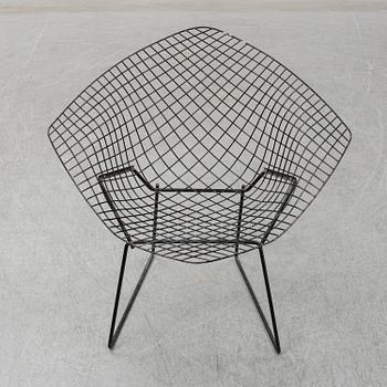 Harry Bertoia, a 'Diamond Chair'.