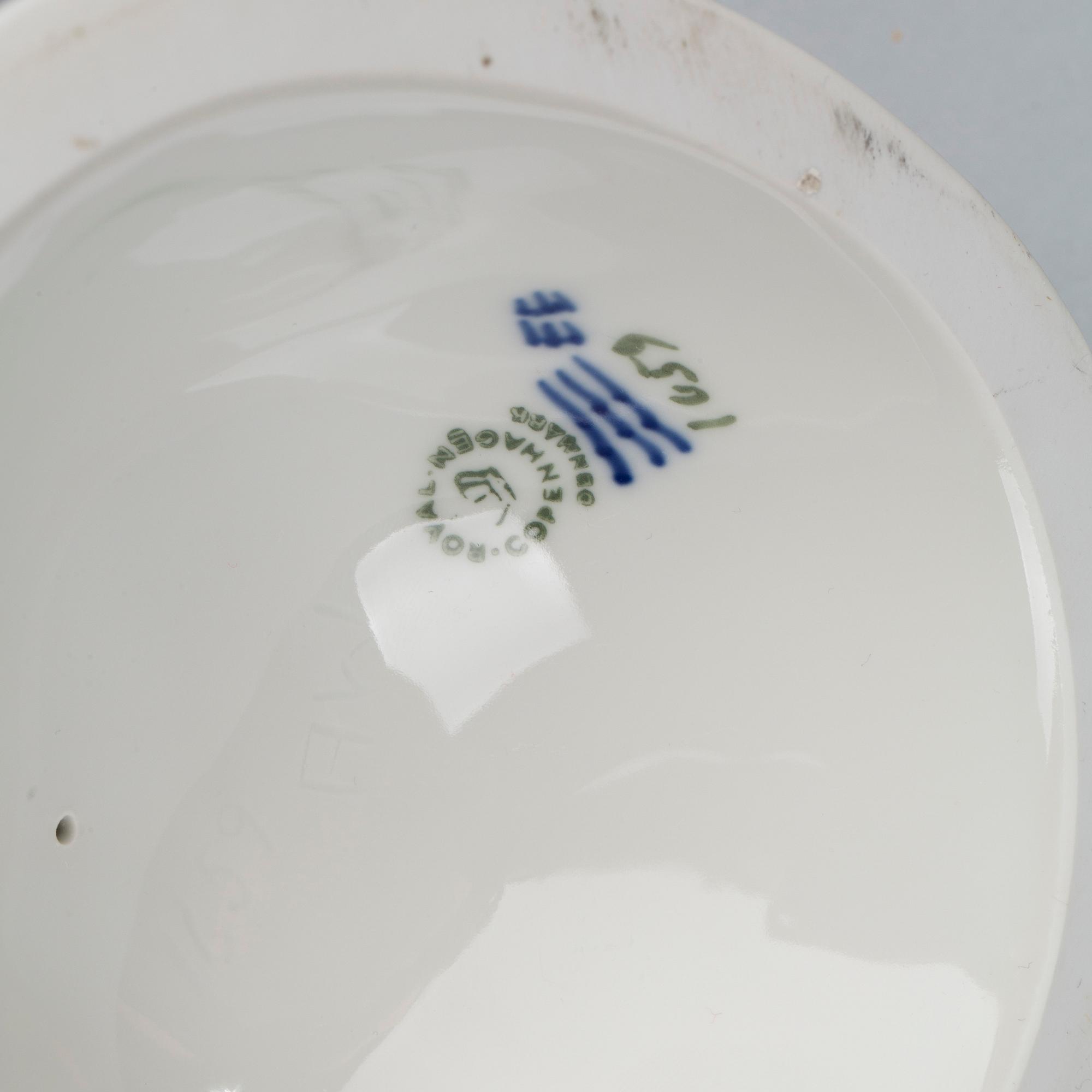 FIGURIN, porslin, Royal Copenhagen.