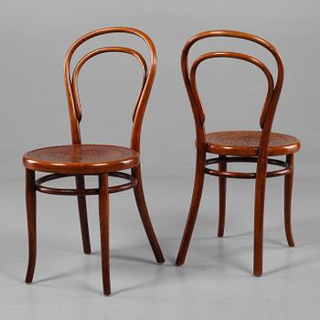 STOLAR, ett par, Thonet, 1900-talets första hälft.