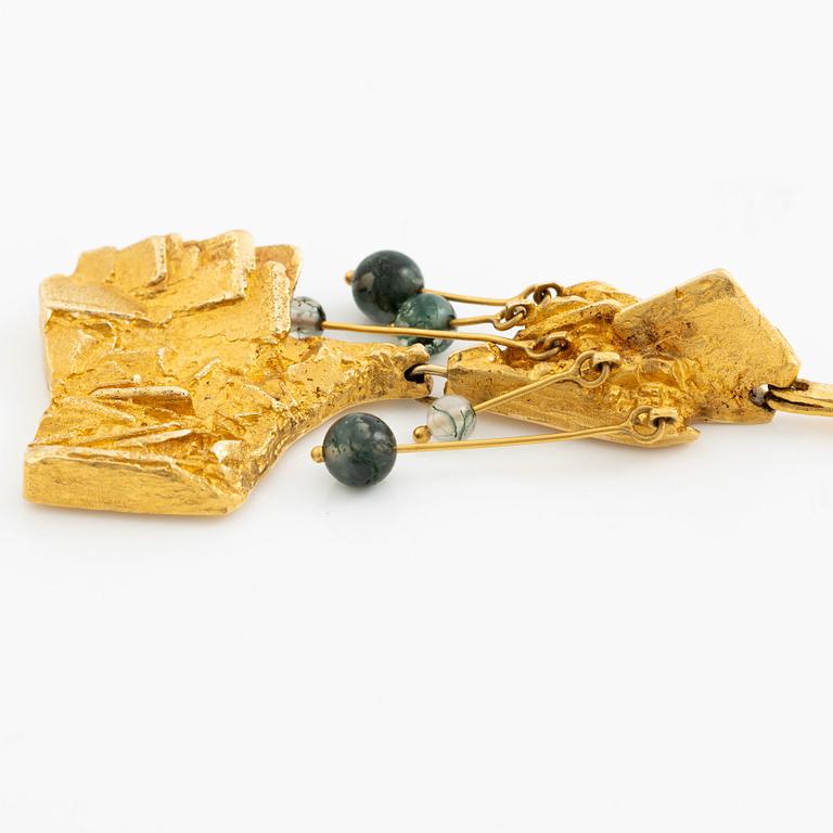 Björn Weckström, a necklace "Rain in the mountains", 18K gold with moss agate, Finland. For Lapponia.