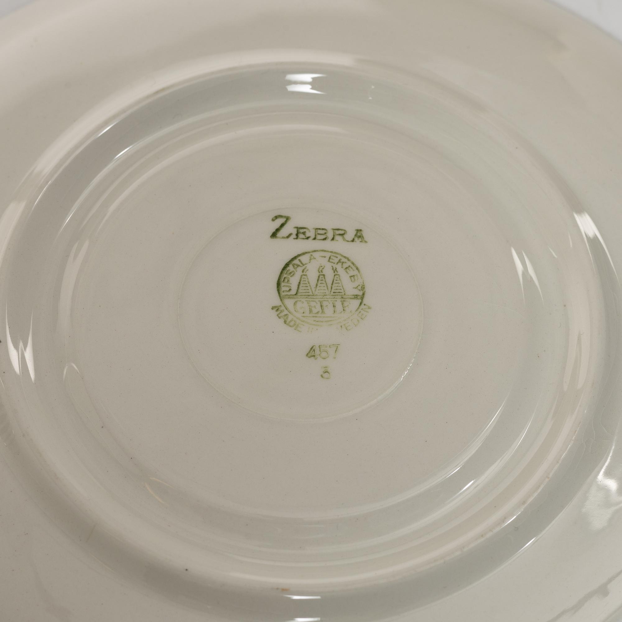 Eugen Trost, stor tekopp med fat, "Zebra", Upsala-Ekeby Gefle.